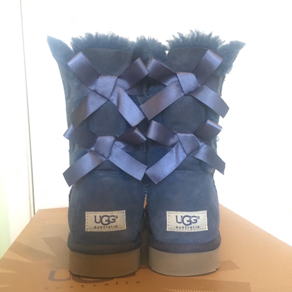 Uggs Boots With Bailey Bow